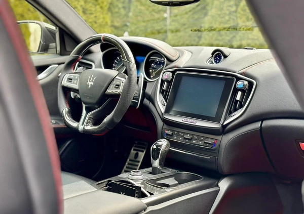 Maserati Ghibli cena 190000 przebieg: 45000, rok produkcji 2017 z Płock małe 22